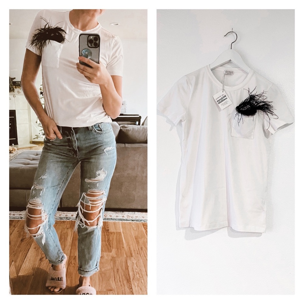 Brunello Cucinelli white creneck top with feathers monili pocket detail m-l
